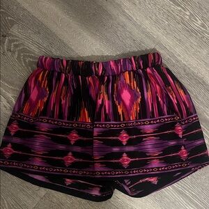 Stylish Women's Patterned Shorts